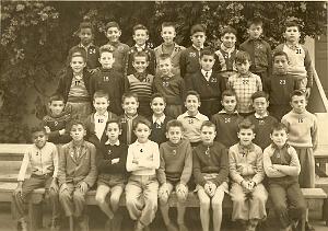 ECOLE GAMBETTA GARCONS 1954 CM1